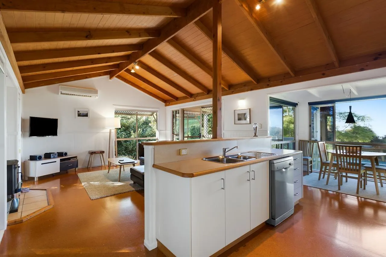Ravensbourne Escape - Windsong Villa Alpehytte