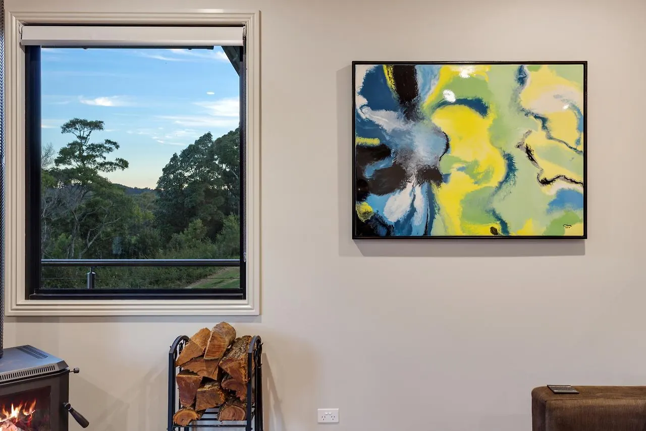 Ravensbourne Escape - Windsong Villa